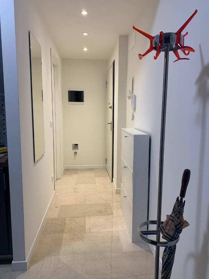 Ugo Bassi Lux Apartment โบโลญญา ภายนอก รูปภาพ